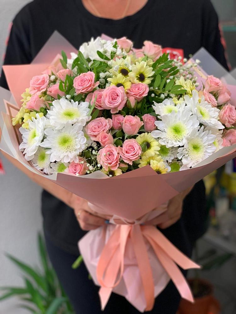 Букет цветов из: Розы и Хризантемы в Сорокино