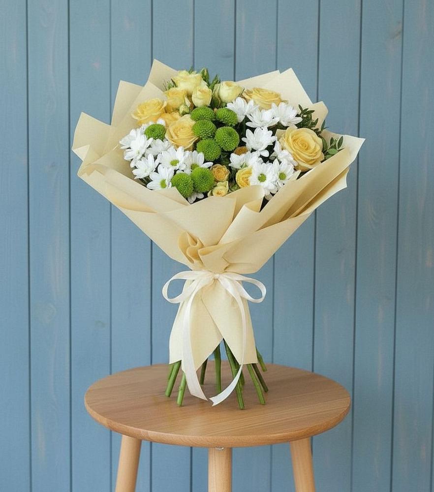 Букет цветов из: Хризантемы и Розы в Сорокино