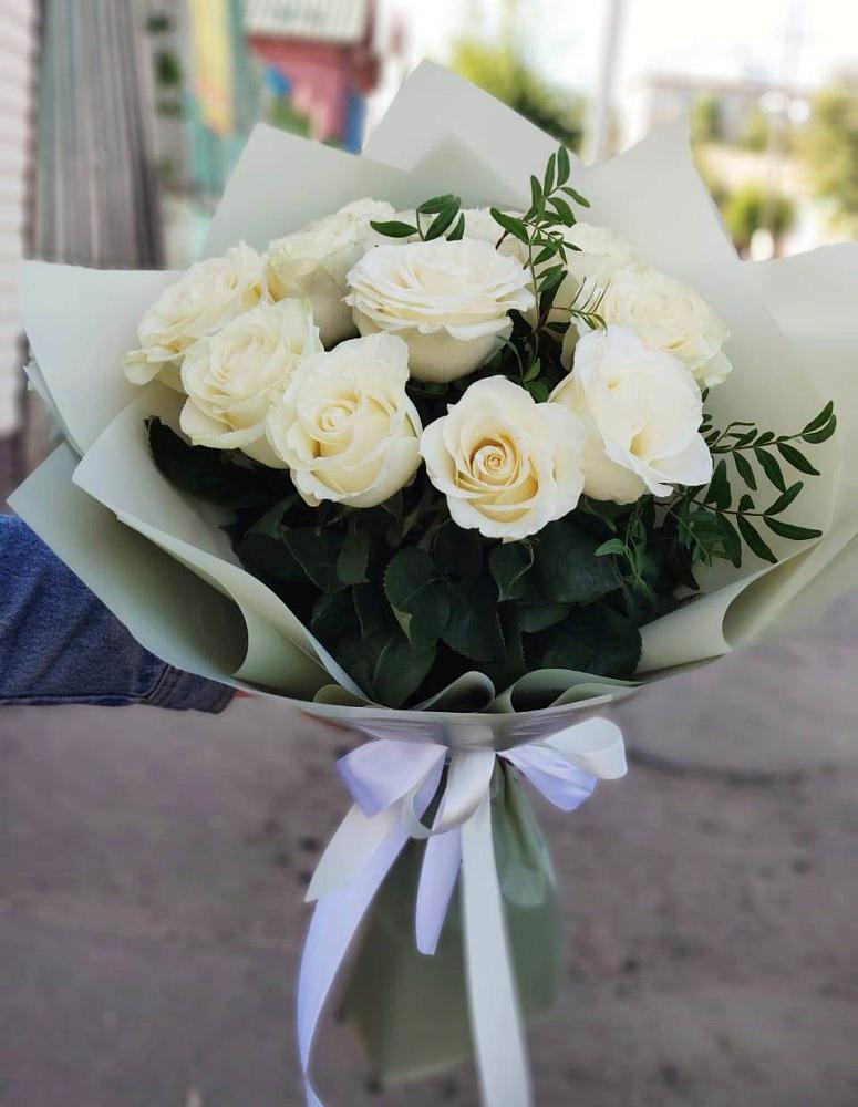 Букет Белые розы Проуд в Сорокино