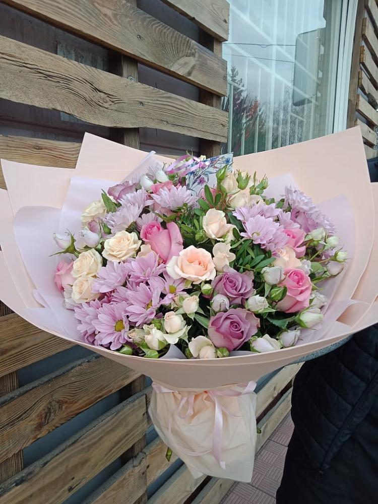 Букет цветов из: Розы и Хризантемы в Сорокино