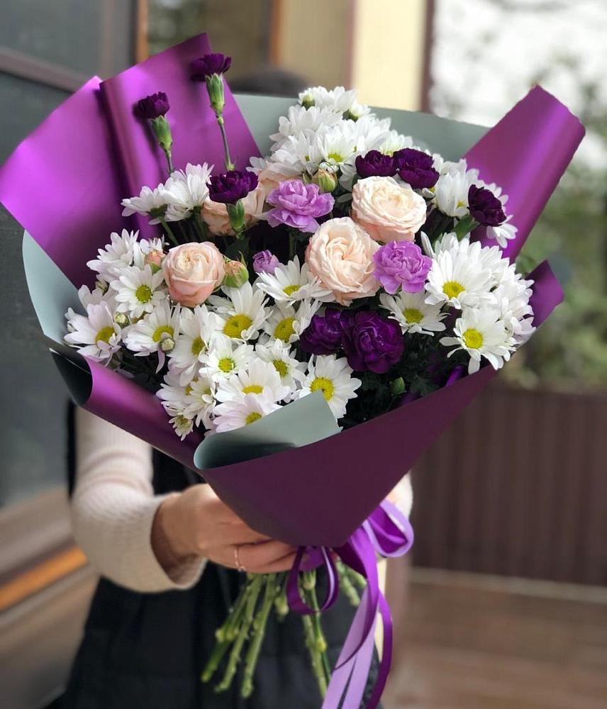 Букет цветов из: Хризантемы, Гвоздики и Розы в Сорокино