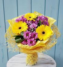 Букет цветов из:  Хризантемы и Герберы в Сорокино