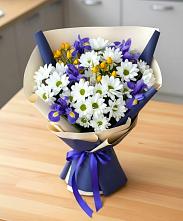 Букет цветов из:  Розы, Ирисы и Хризантемы #REPLACE_PRED# Сорокино