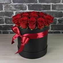 Цветочная композиция из Розы в шляпной коробке #REPLACE_PRED# Сорокино