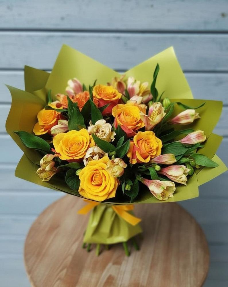 Букет цветов из: Альстромерии и Розы в Сорокино